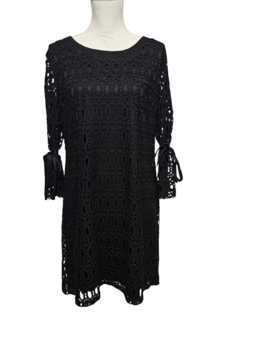 R&K Black Lace Bell Sleeve Dress Size 18 Lined Ribbon Tie Wedding Party